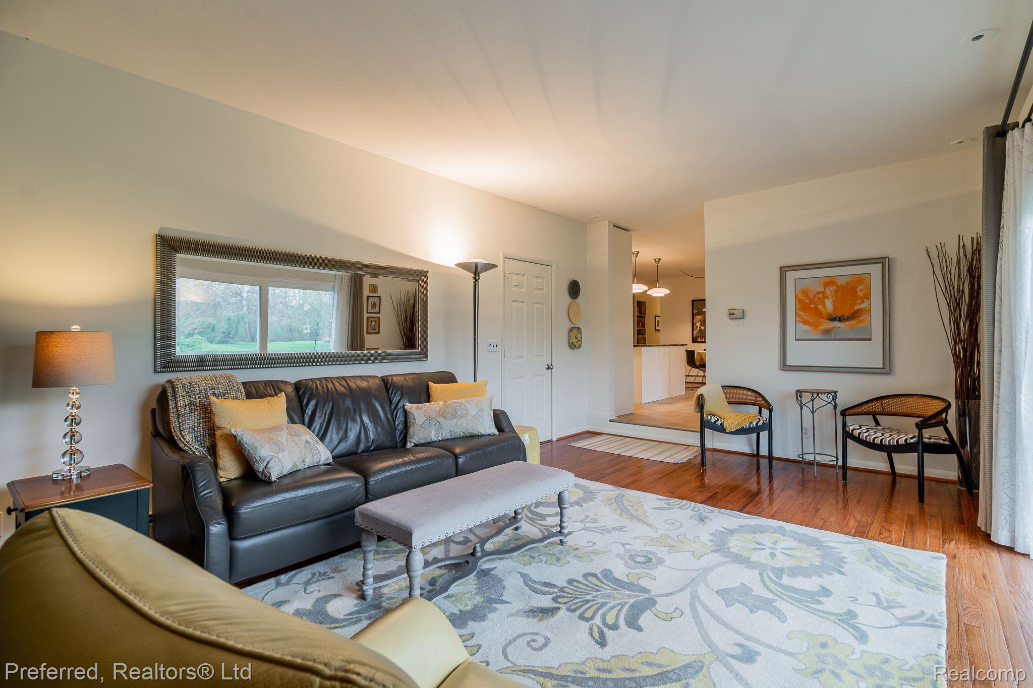 6554 Napier Road Plymouth, MI 48170 - Photo 18 of 39 Gallery Image 18