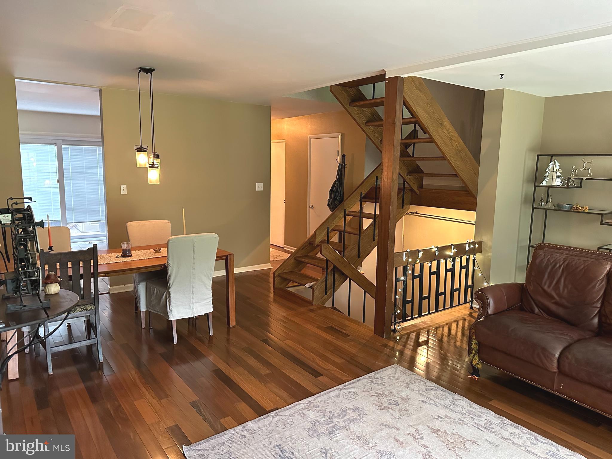 91 Burning Tree Lane Reading, PA 19607 - Photo 10 of 28 Dining Area