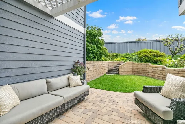 $2,300,000 | 3510 Lilac Avenue, Unit 13, Corona del Mar, CA 92625