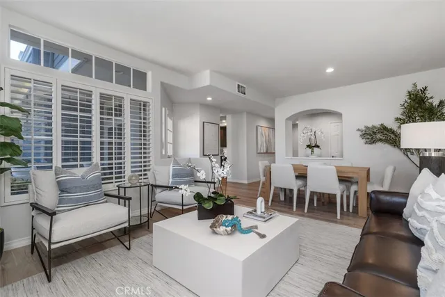 $2,300,000 | 3510 Lilac Avenue, Unit 13, Corona del Mar, CA 92625
