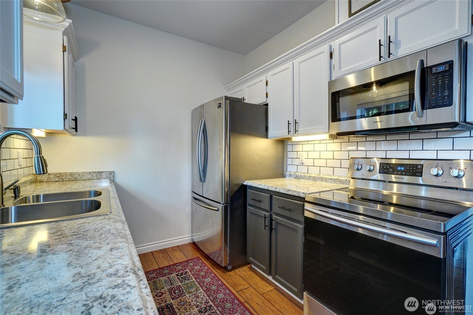 617 7th Street Southeast, Unit 25 Puyallup, WA 98372 - Photo 15 of 37