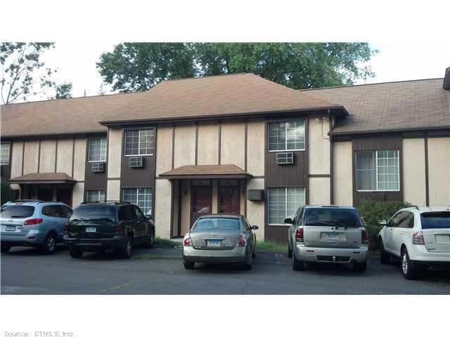 198 Bradley Avenue, Unit 3 Waterbury, CT 06708 - Photo 1 of 1 Exterior Front.