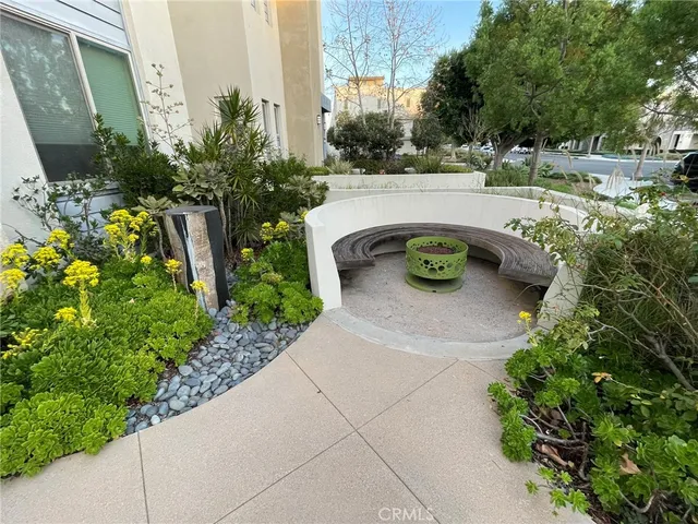 $4,900 | 325 Magnet, Irvine, CA 92618