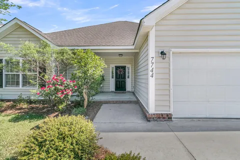 $315,000 | 7744 Fayetteville Road, North Charleston, SC 29418
