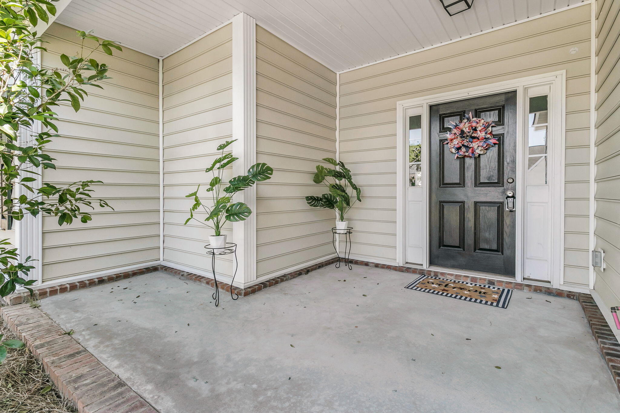 7744 Fayetteville Road North Charleston, SC 29418 - Photo 4 of 29 front porch