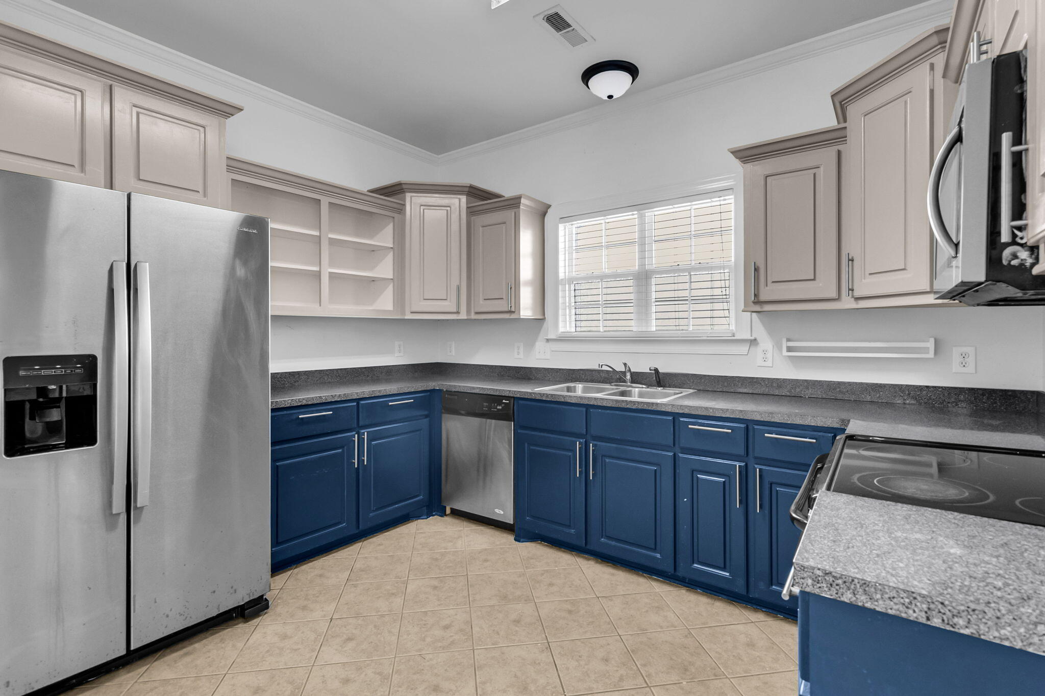 7744 Fayetteville Road North Charleston, SC 29418 - Photo 10 of 29 kitchen 2