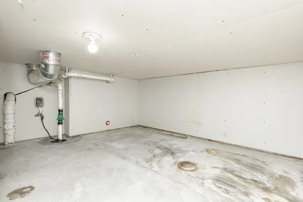 $289,900 | 1420 Goldenwood Drive, West Fargo, ND 58078