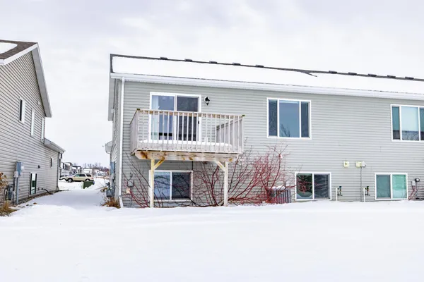 $289,900 | 1420 Goldenwood Drive, West Fargo, ND 58078