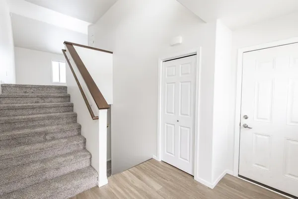 $289,900 | 1420 Goldenwood Drive, West Fargo, ND 58078