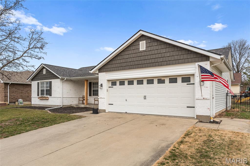 497 Mary Drive Waterloo, IL 62298 - Photo 3 of 41