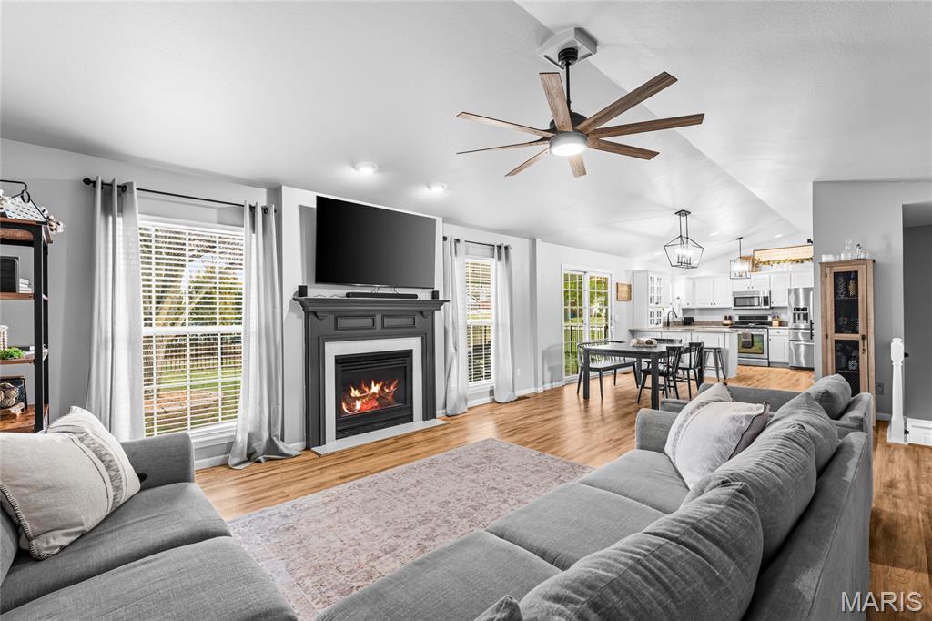 497 Mary Drive Waterloo, IL 62298 - Photo 9 of 41