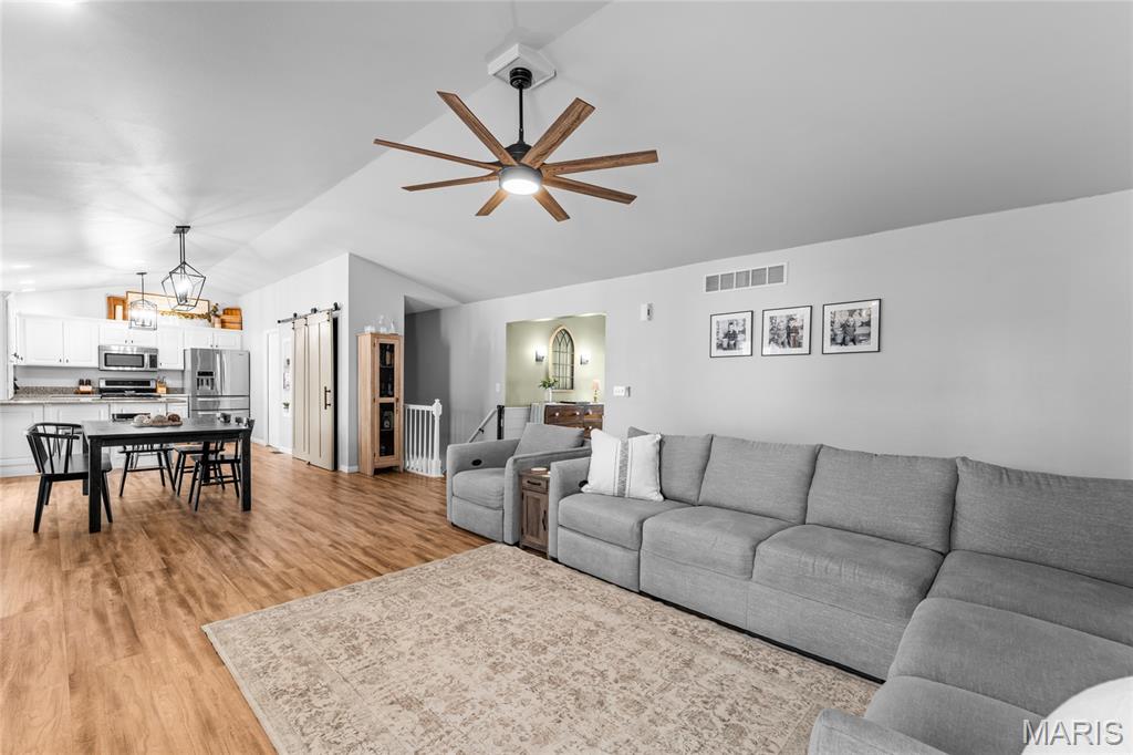 497 Mary Drive Waterloo, IL 62298 - Photo 10 of 41