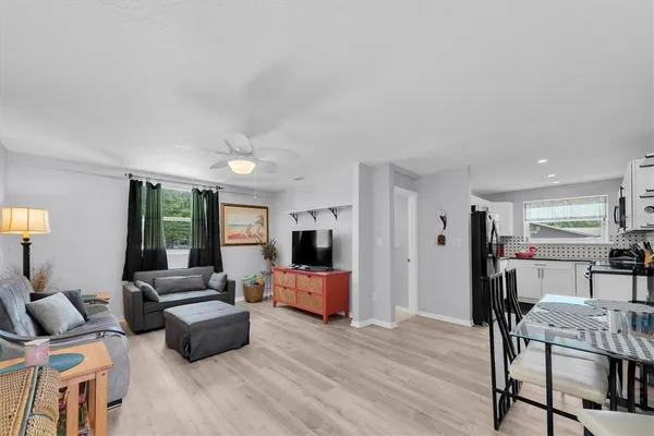 $799,900 | 819 10th Street Southwest, Largo, FL 33770
