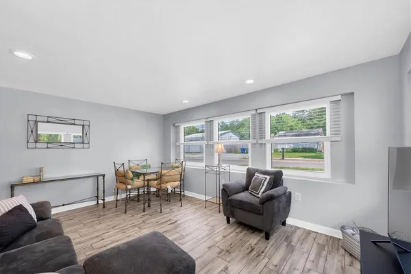 $799,900 | 819 10th Street Southwest, Largo, FL 33770