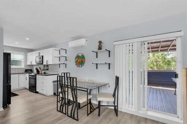$799,900 | 819 10th Street Southwest, Largo, FL 33770
