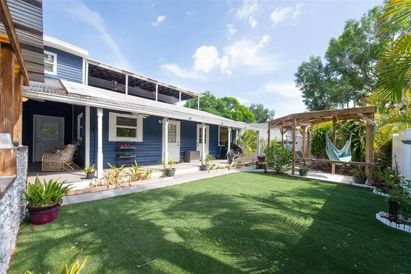 $799,900 | 819 10th Street Southwest, Largo, FL 33770