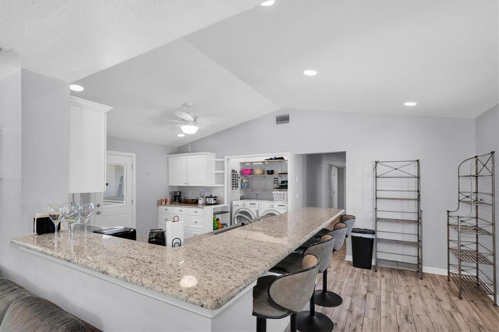 819 10th Street Southwest Largo, FL 33770 - Photo 6 of 85