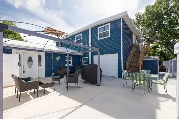 $799,900 | 819 10th Street Southwest, Largo, FL 33770