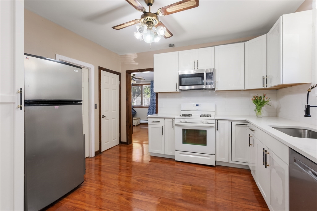 8 Wilmont Street Springfield, MA 01108 - Photo 14 of 30