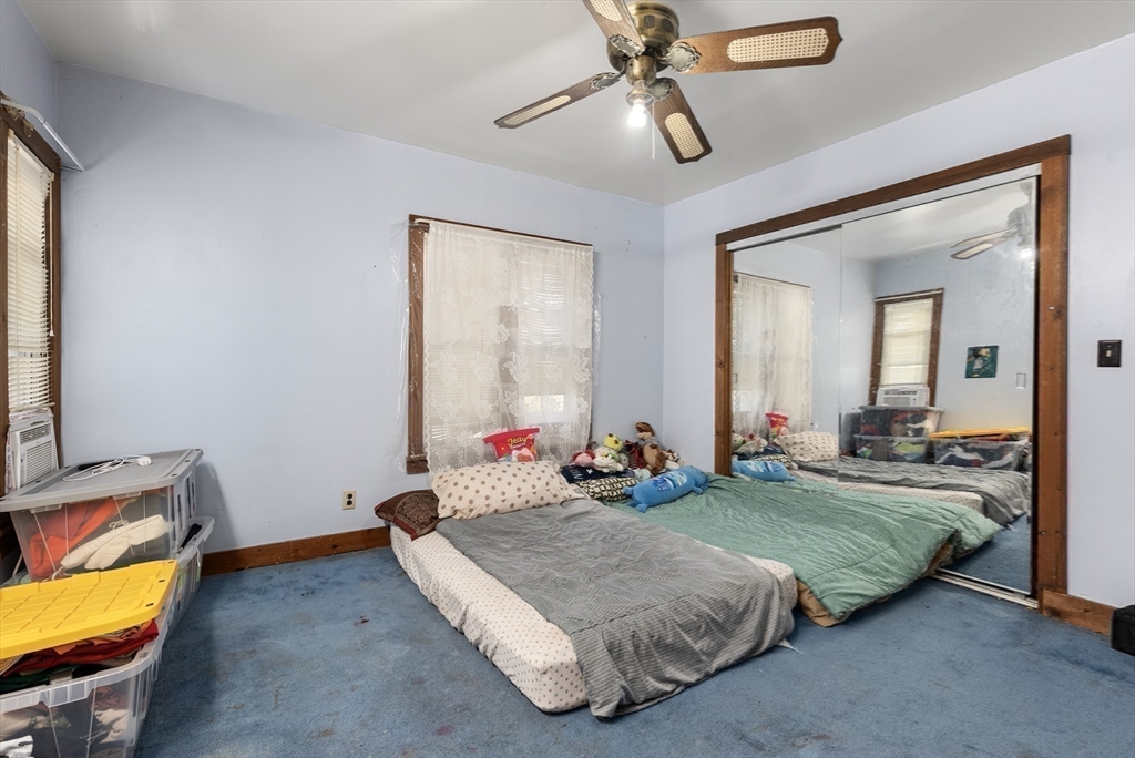 8 Wilmont Street Springfield, MA 01108 - Photo 21 of 30