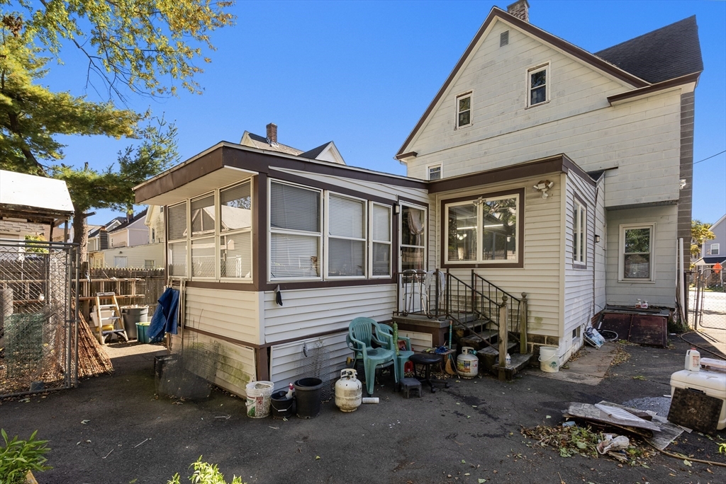 8 Wilmont Street Springfield, MA 01108 - Photo 30 of 30