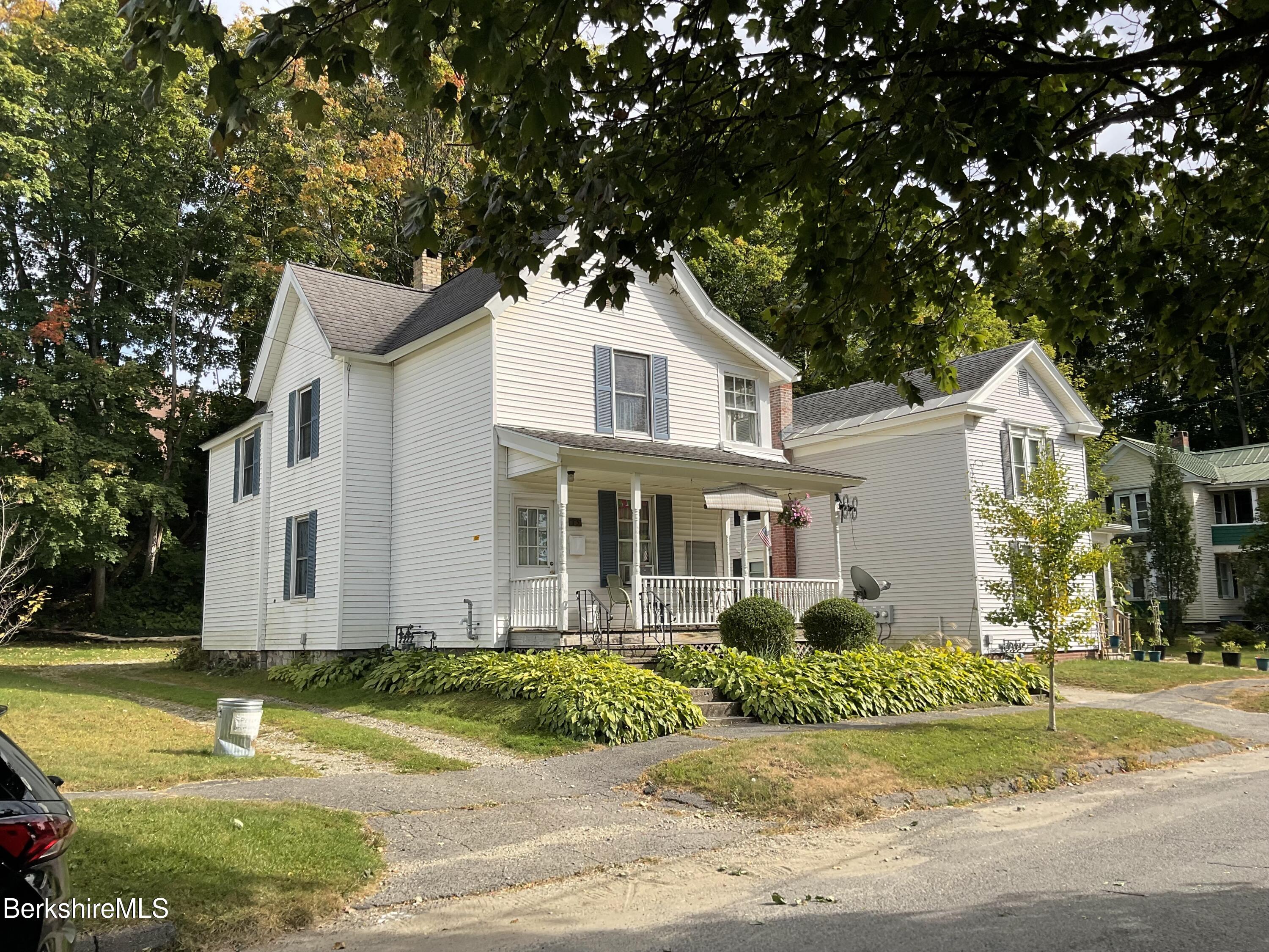 13 Goodrich Street Pittsfield, MA 01201 - Photo 2 of 8 IMG_4559