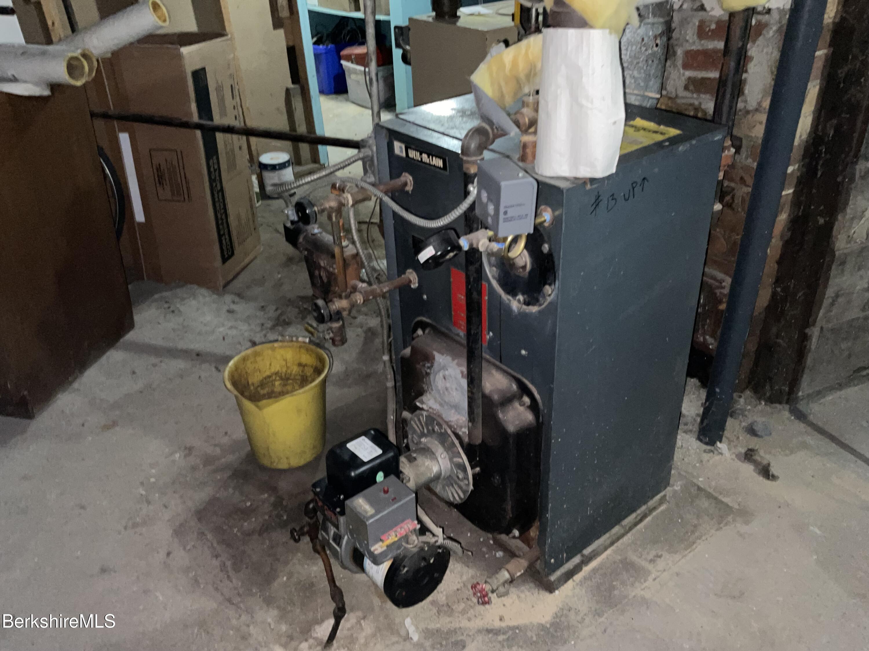 13 Goodrich Street Pittsfield, MA 01201 - Photo 5 of 8 IMG_4663