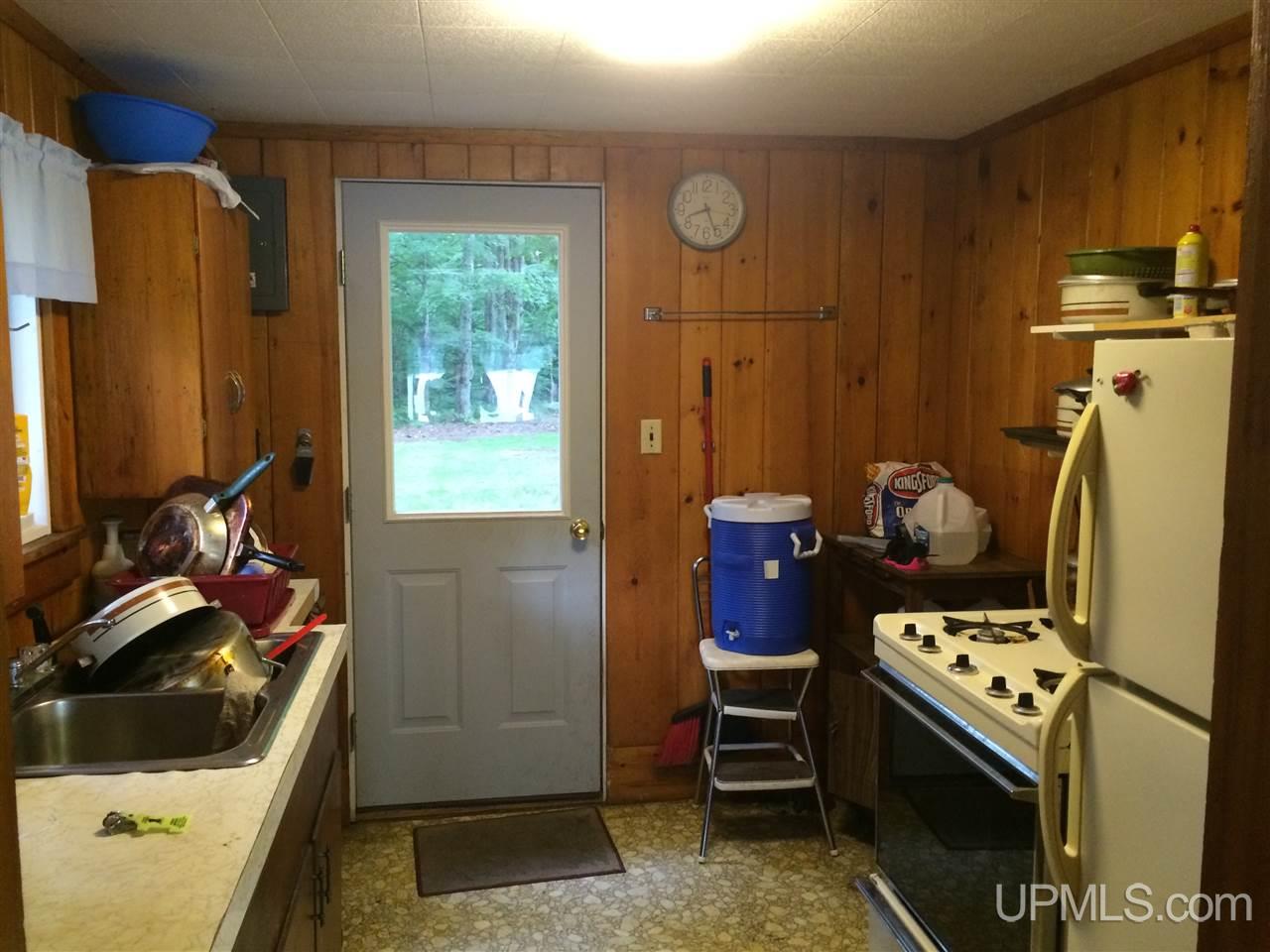 N3806 Hayward Road Munising, MI 49862 - Photo 3 of 20