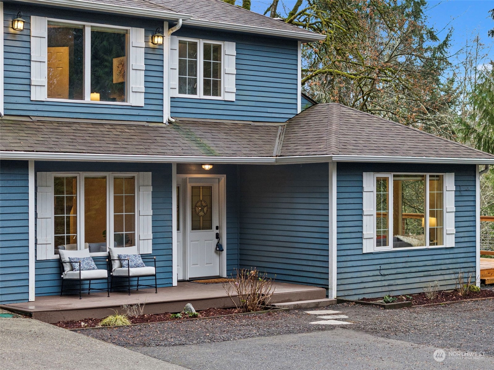 17178 Seminole Road Northeast Poulsbo, WA 98370 - Photo 4 of 40 Gallery Image 4