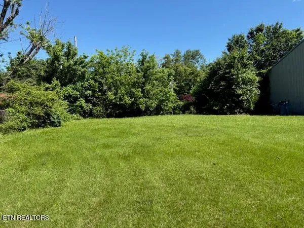 $137,500 | 214 5th Avenue North, Baxter, TN 38544