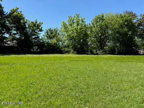 $137,500 | 214 5th Avenue North, Baxter, TN 38544