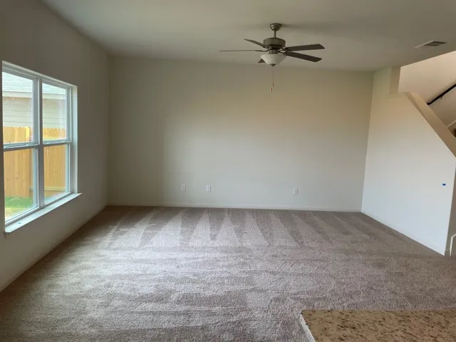 $1,850 | 18812 Speculator Lane, Elgin, TX 78621