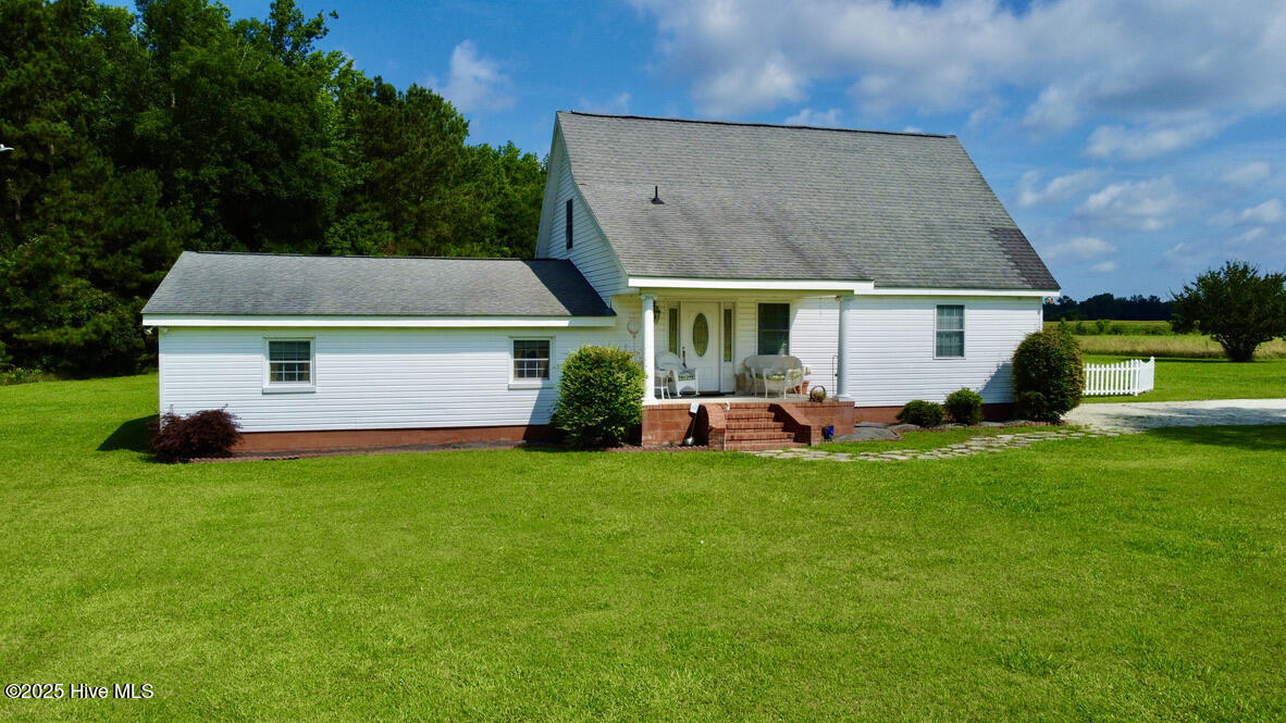 1791 Dover Fort Barnwell Road Dover, NC 28526 - Photo 5 of 31 E2DF5566-671E-49D1-8C5B-D7A30440AD06_1_1