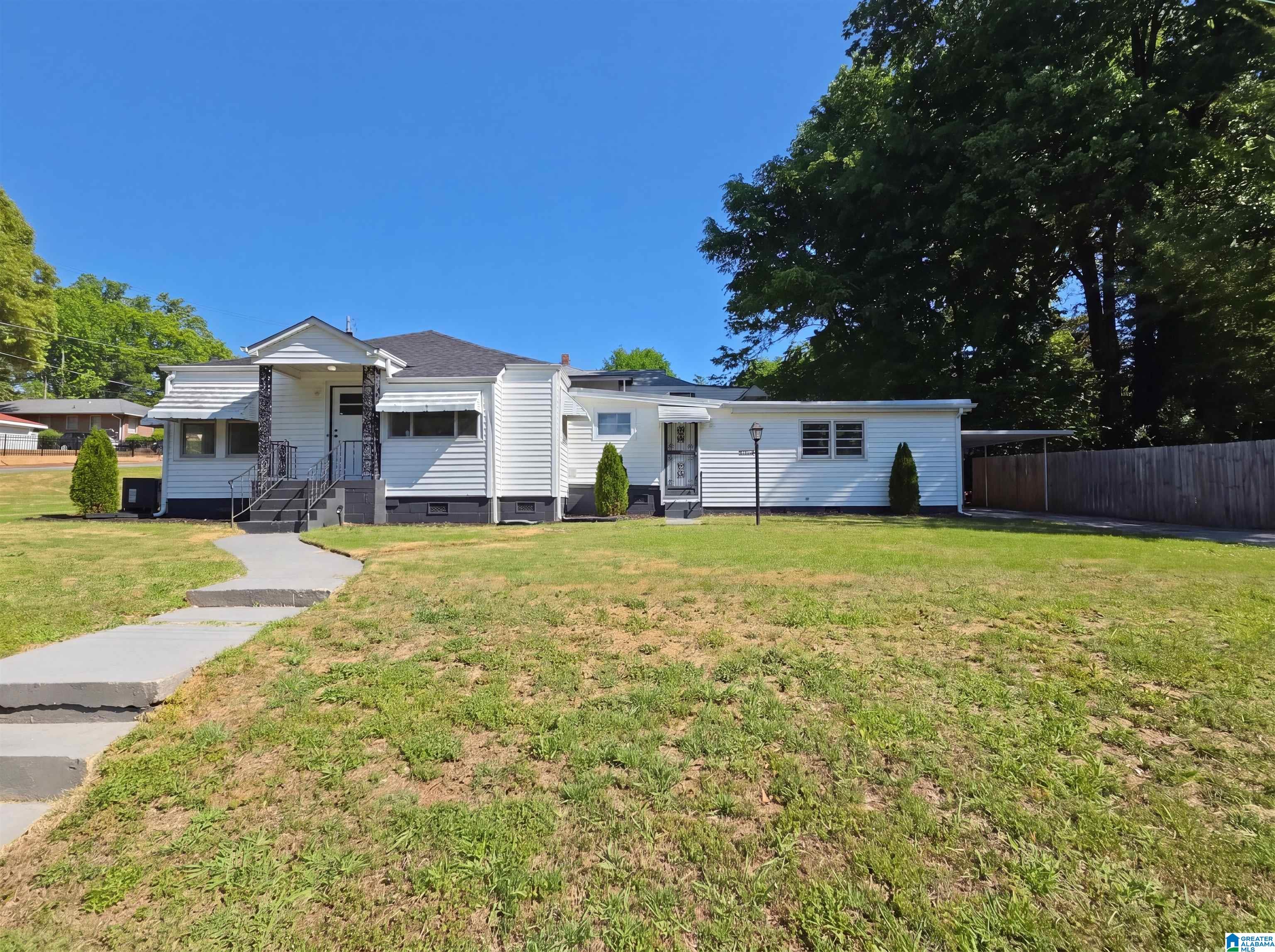 1401 East 9th Street Anniston, AL 36207 - Photo 1 of 18