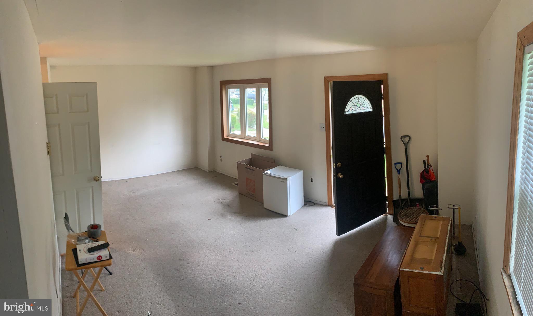 1221 Laurel Road Sharon Hill, PA 19079 - Photo 8 of 15 Gallery Image 8