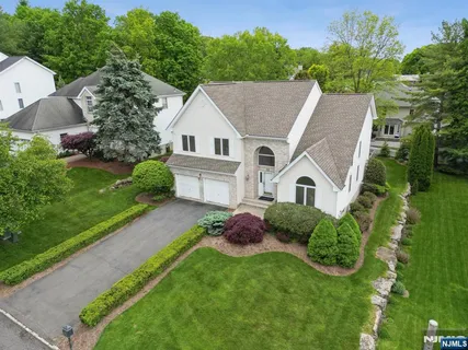 $1,250,000 | 22 Wagon Trail, Mahwah, NJ 07430