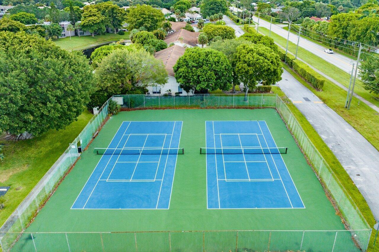 840 Lago Road Delray Beach, FL 33445 - Photo 34 of 39 042-844LagoRoad-DelrayBeach-FL-33445-SMA