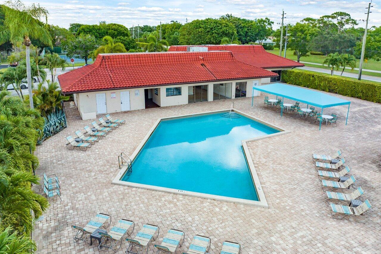 840 Lago Road Delray Beach, FL 33445 - Photo 35 of 39 043-844LagoRoad-DelrayBeach-FL-33445-SMA