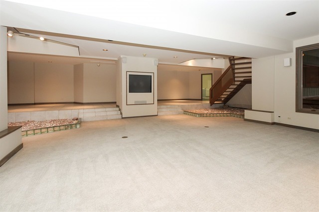 24500 North Kelsey Road Chicago, IL 60646 - Photo 15 of 24