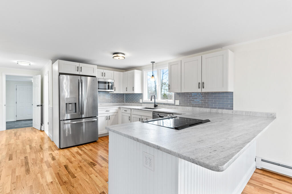 215 North Gorham Road Gorham, ME 04038 - Photo 12 of 64 DSC07347