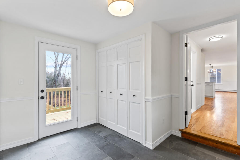 215 North Gorham Road Gorham, ME 04038 - Photo 4 of 64 DSC07308