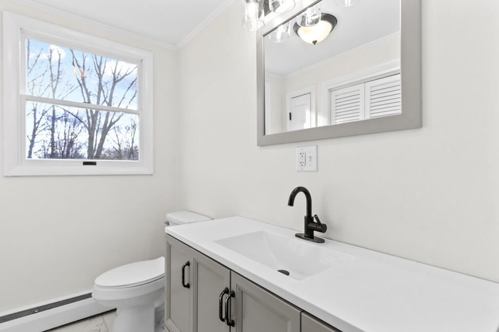 215 North Gorham Road Gorham, ME 04038 - Photo 6 of 64 DSC07316