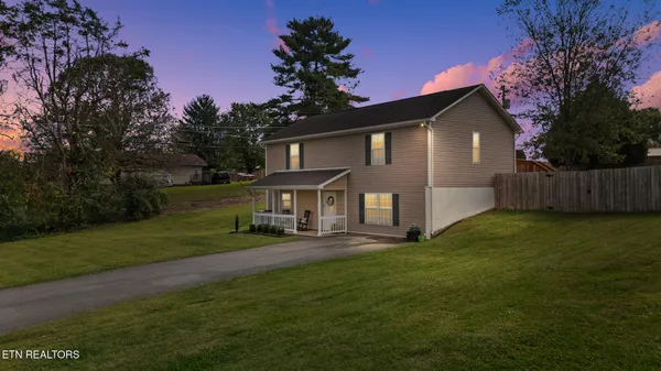 $319,500 | 297 Parks Circle, Harrogate, TN 37752