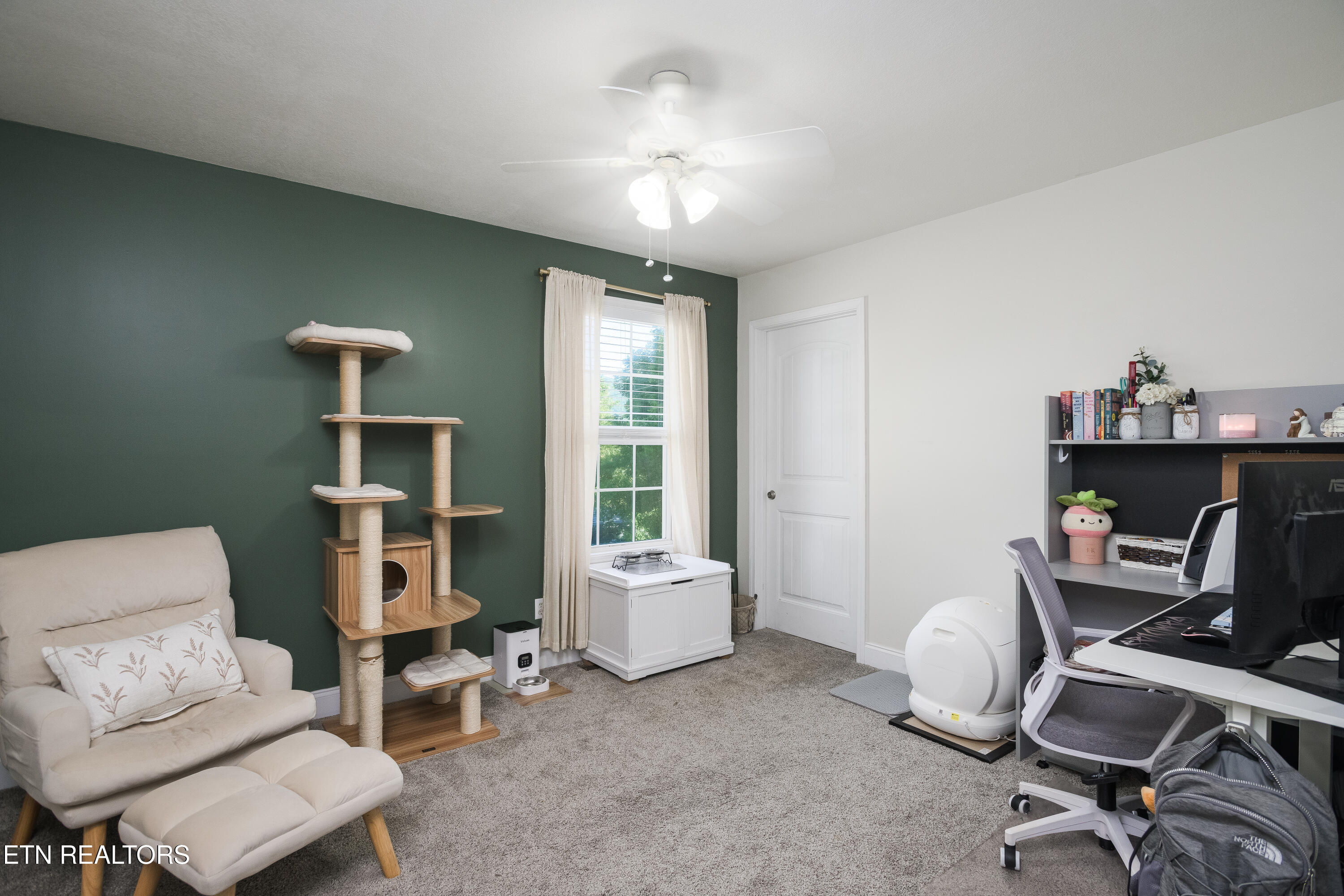 297 Parks Circle Harrogate, TN 37752 - Photo 19 of 30 297 Parks Cir-0022