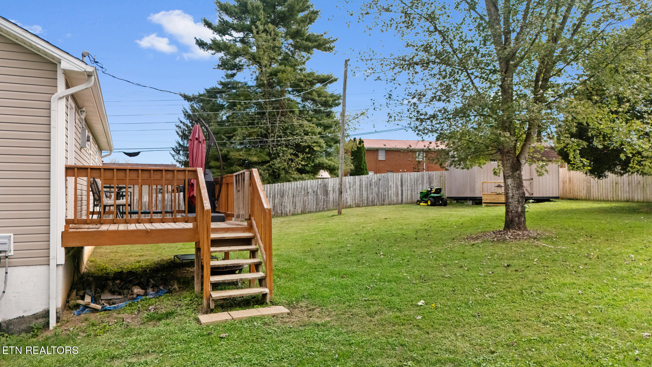 297 Parks Circle Harrogate, TN 37752 - Photo 29 of 30 DJI_20251006112851_0654_D