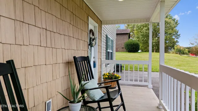 $324,500 | 297 Parks Circle, Harrogate, TN 37752