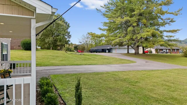 $324,500 | 297 Parks Circle, Harrogate, TN 37752