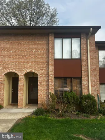 $1,900 | 704 Stonybrook Drive, Unit 704, Norristown, PA 19403