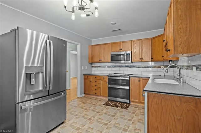 $300,000 | 155 Linbrook Drive, Winston-Salem, NC 27106