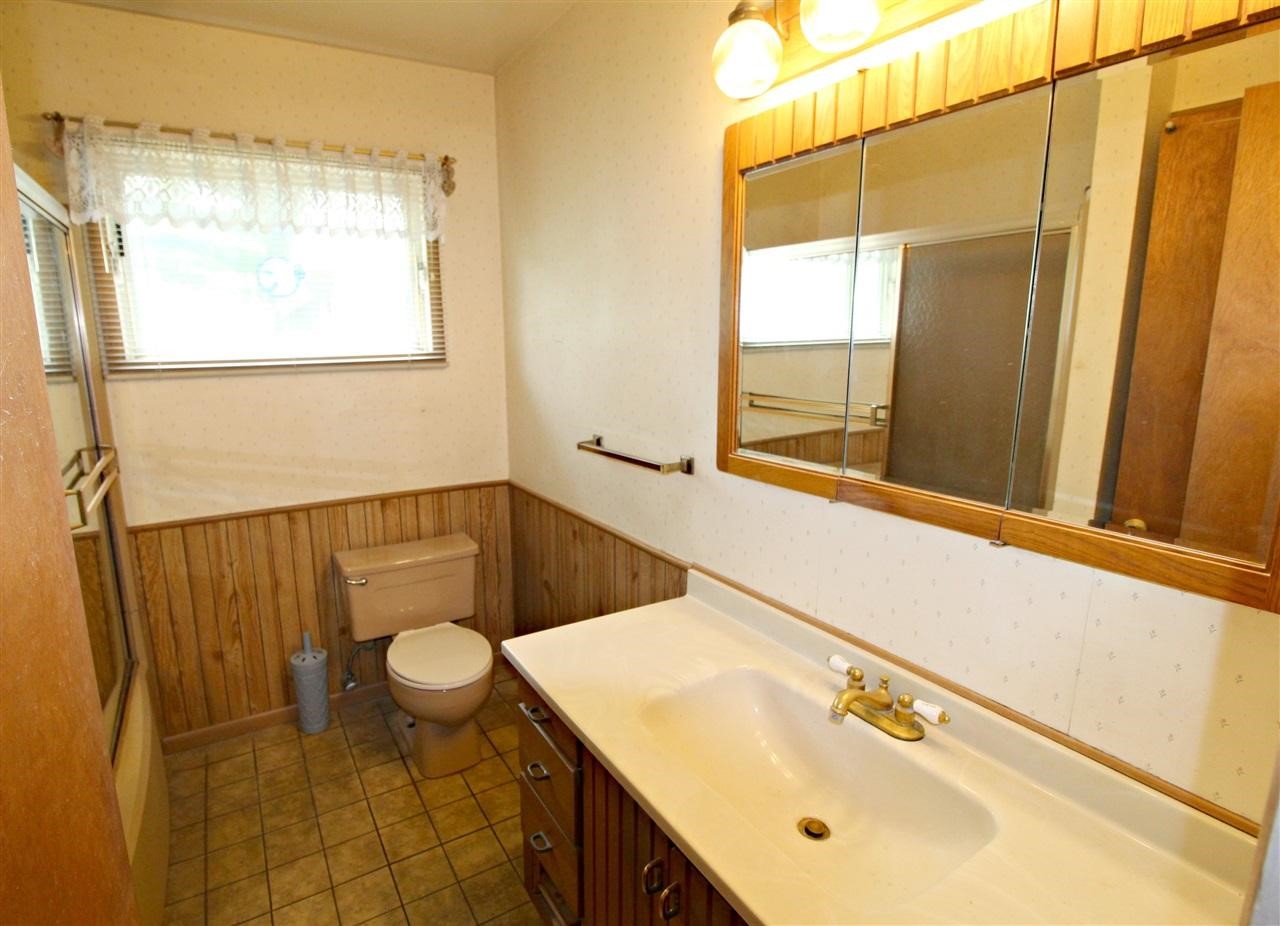 3405 Hammerberg Road Flint, MI 48507 - Photo 10 of 18 21461032-9.JPG